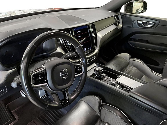 Volvo XC60 6 of 13