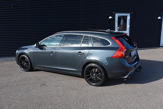 Volvo V60 5 of 18