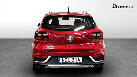 MG ZS EV 7 of 13
