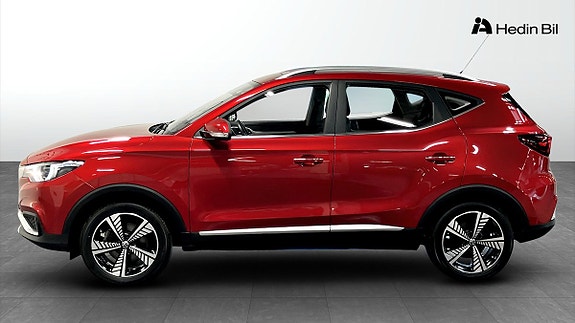 MG ZS EV 6 of 13