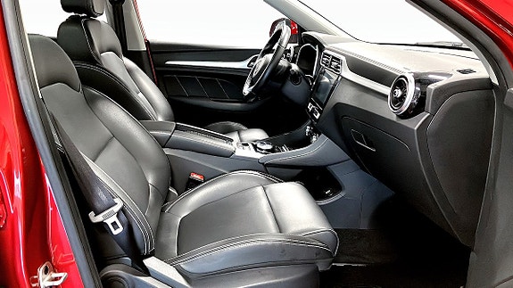 MG ZS EV 3 of 13