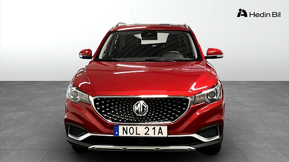 MG ZS EV 8 of 13