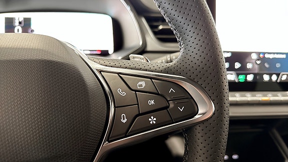 Renault Captur 16 of 24