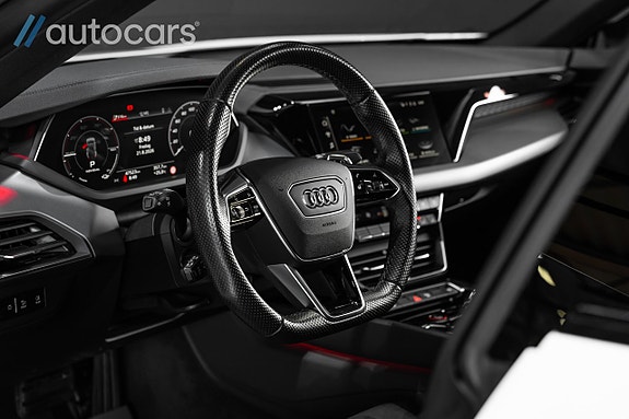 Audi e-tron GT 21 of 30