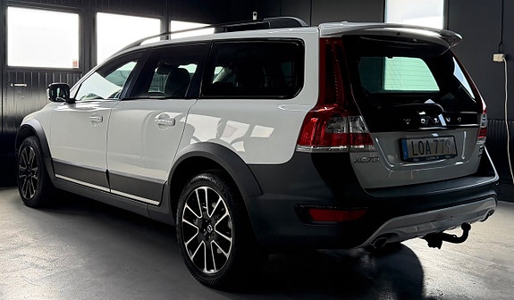 Volvo XC70 3 of 15
