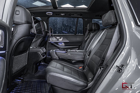 Mercedes-Benz GLS450 d 19 of 24