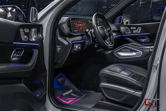 Mercedes-Benz GLS450 d 9 of 24