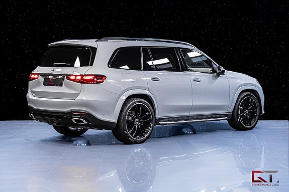 Mercedes-Benz GLS450 d 8 of 24
