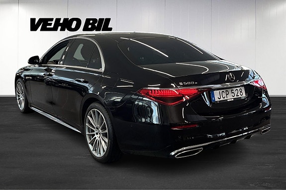 Mercedes-Benz S580 e 4 of 30