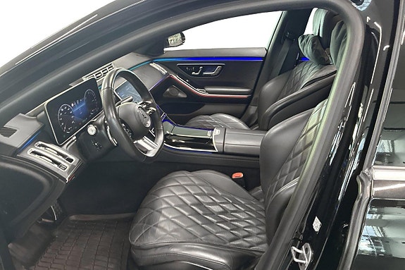Mercedes-Benz S580 e 7 of 30