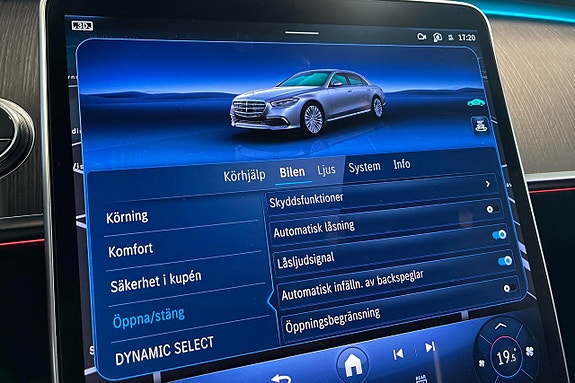 Mercedes-Benz S580 e 24 of 30