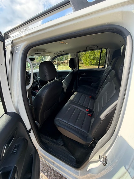 Volkswagen Amarok 6 of 7