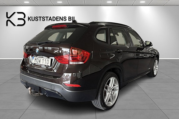 BMW X1 3 of 22