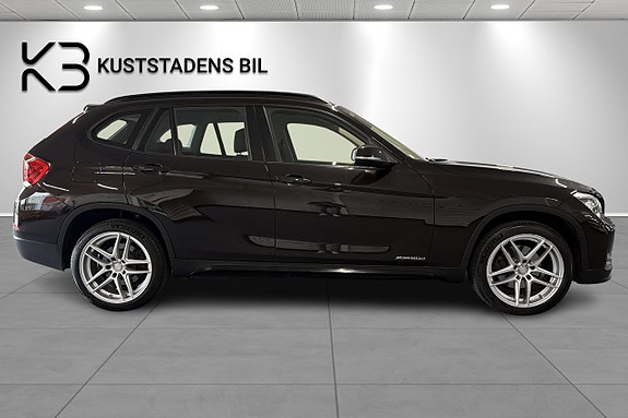 BMW X1 2 of 22
