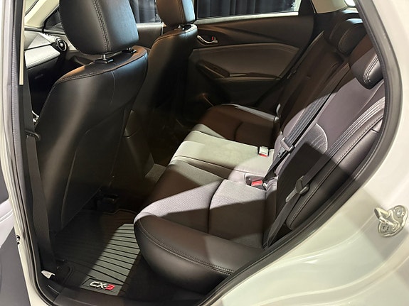 Mazda CX-3 12 of 15
