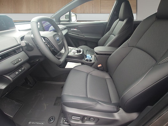 Subaru E-Outback 10 of 15