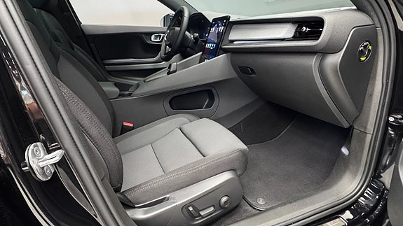 Polestar 2 8 of 22