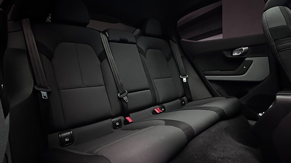 Polestar 2 10 of 22