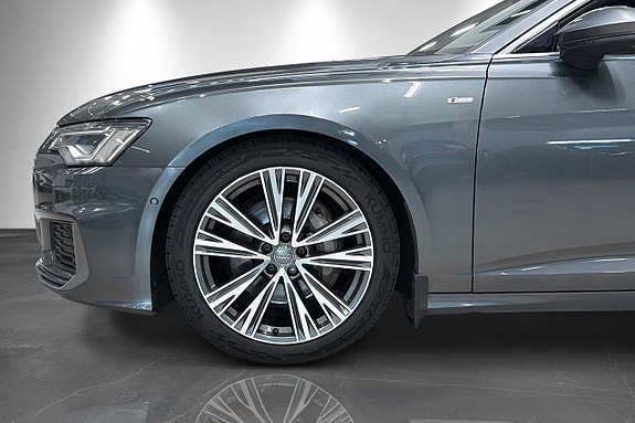 Audi A6 2 of 25