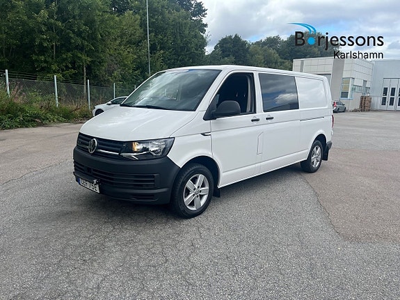Volkswagen Transporter 19 of 22