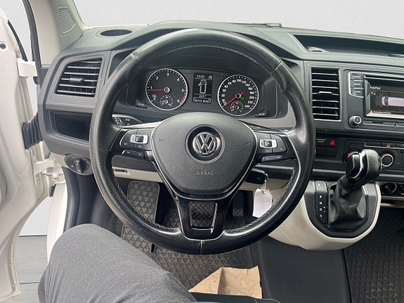 Volkswagen Transporter 10 of 22