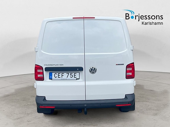 Volkswagen Transporter 4 of 22
