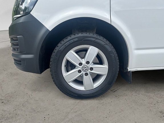 Volkswagen Transporter 6 of 22