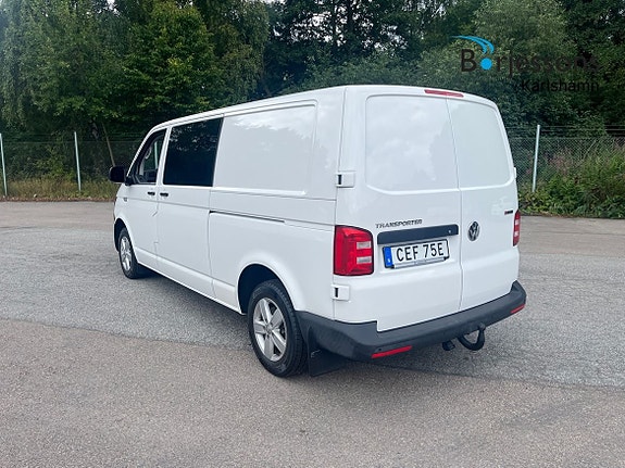 Volkswagen Transporter 21 of 22
