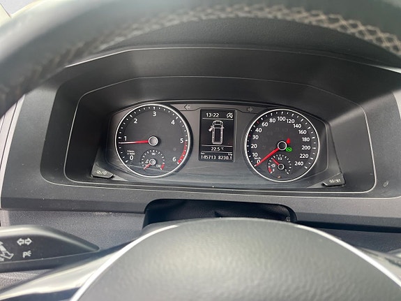 Volkswagen Transporter 11 of 22