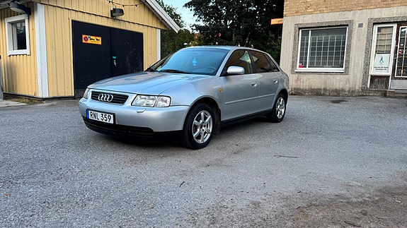 Audi A3 3 of 9