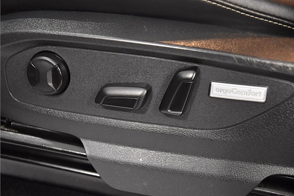 Volkswagen Amarok 15 of 24