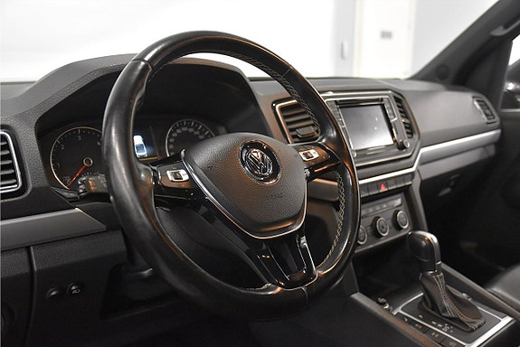 Volkswagen Amarok 10 of 24