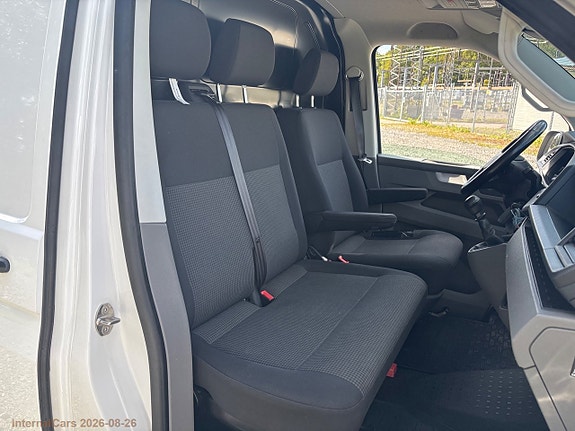 Volkswagen Transporter 17 of 26