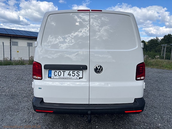 Volkswagen Transporter 6 of 26