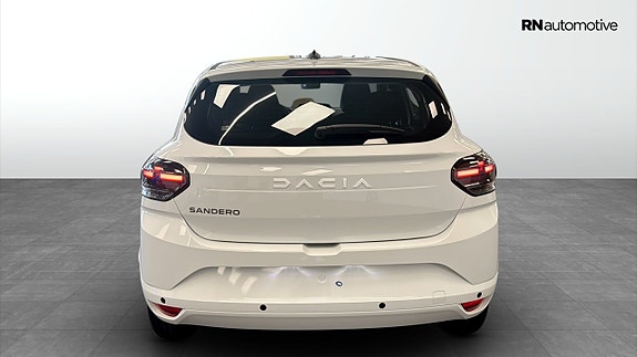 Dacia Sandero 4 of 20