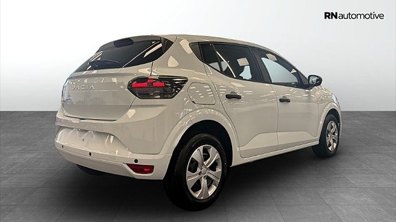 Dacia Sandero 5 of 20