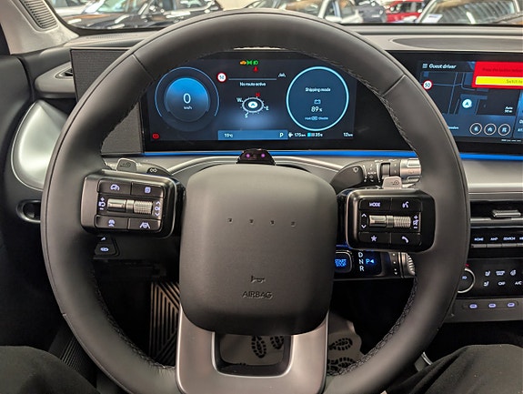 Hyundai Ioniq 9 10 of 14