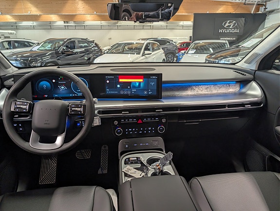 Hyundai Ioniq 9 9 of 14