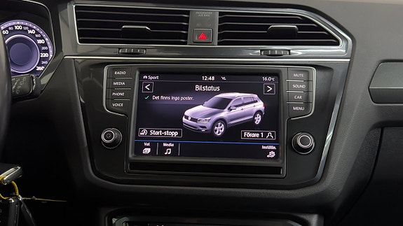 Volkswagen Tiguan 17 of 22