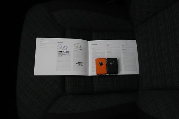Volvo XC60 15 of 17