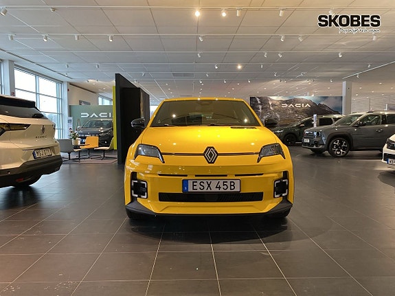 Renault 5 E-Tech 2 of 19