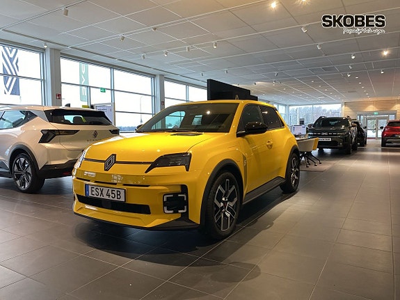 Renault 5 E-Tech 3 of 19