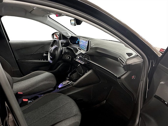 Peugeot 208 11 of 14