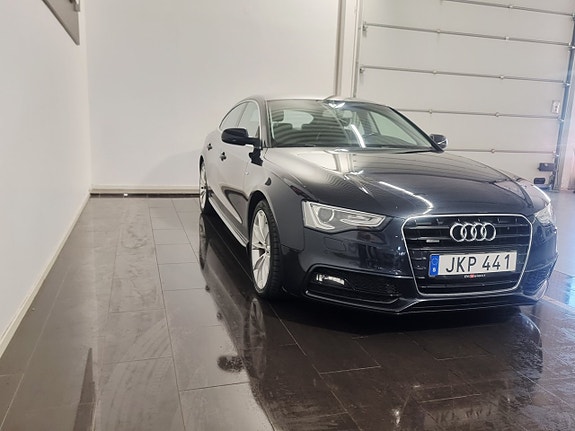 Audi A5 4 of 19