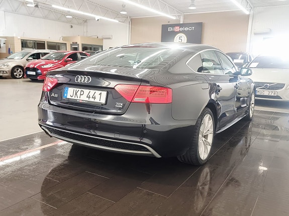 Audi A5 13 of 19