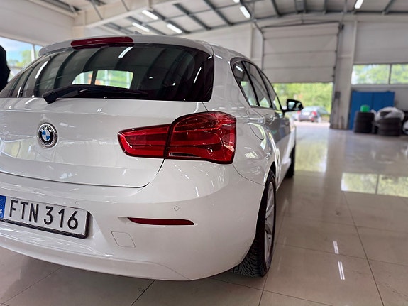 BMW 116d 8 of 13