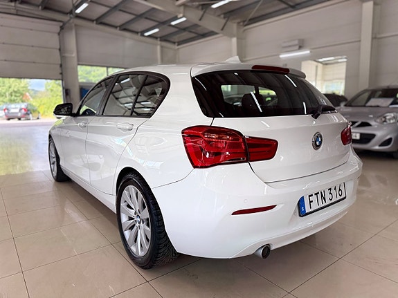 BMW 116d 6 of 13