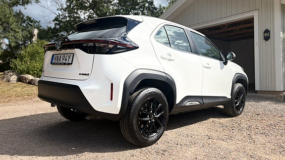 Toyota Yaris Cross 4 of 15