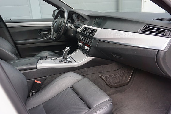 BMW 530d 16 of 30