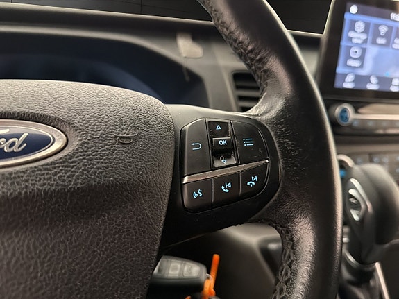 Ford Transit Custom 18 of 29